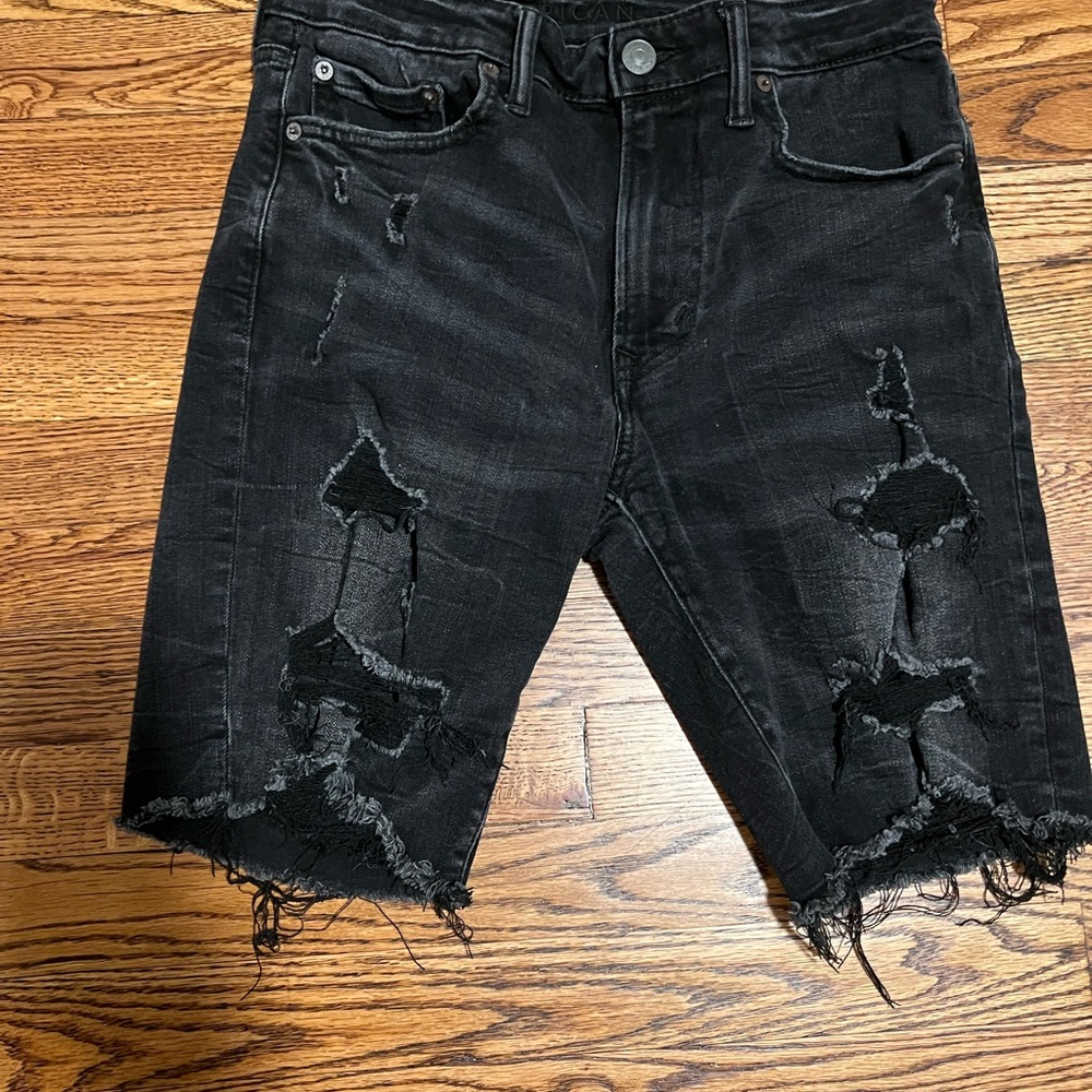 AE Flex - Distressed Black Denim Shorts